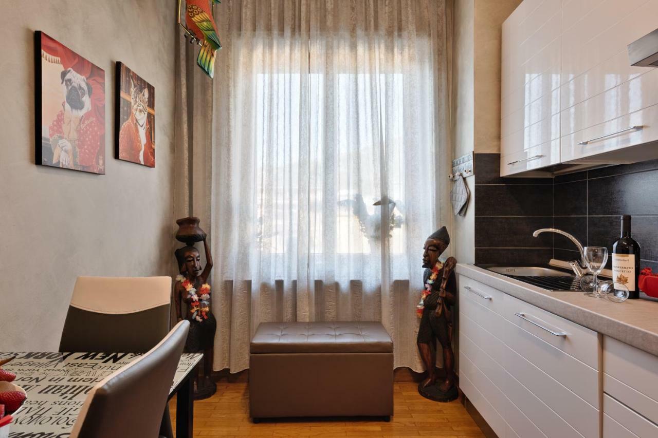 B&B In Riva Al Lago Avigliana Eksteriør bilde